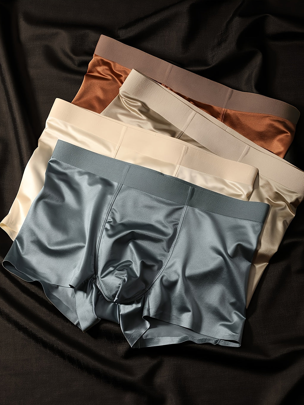 PACK 4 Black-Golden Gift Set Men